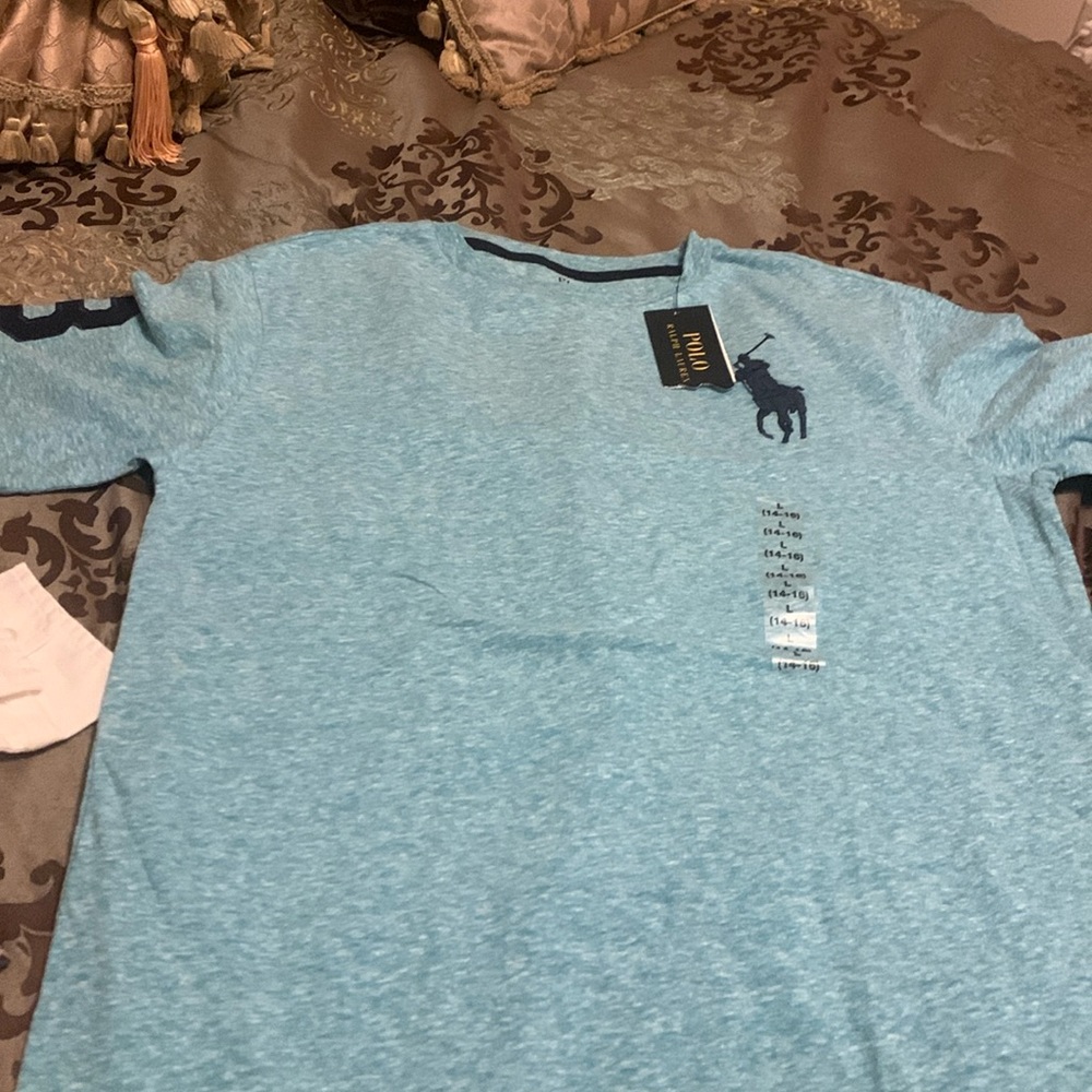 Boys size 14/16 polo ralph Lauren T-shirt with big pony